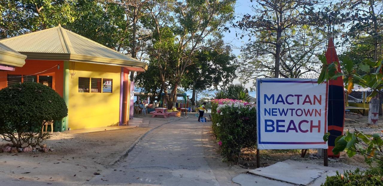 Mactan Newtown With Sun Set And Garden View Aparthotel Cebu Exterior foto