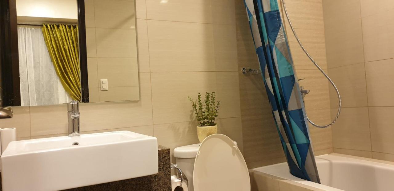 Mactan Newtown With Sun Set And Garden View Aparthotel Cebu Exterior foto